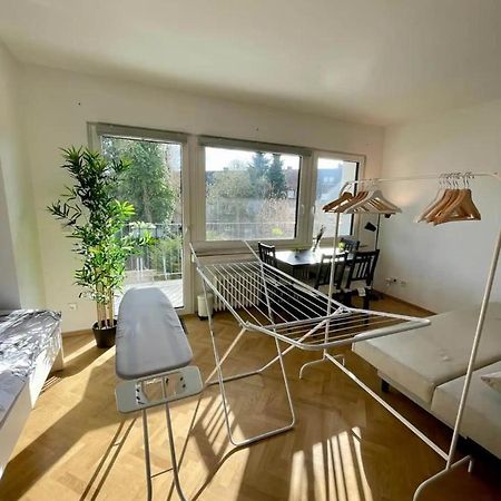 Cozy Apartment With Kitchen + Balcony New! Έσσεν Εξωτερικό φωτογραφία