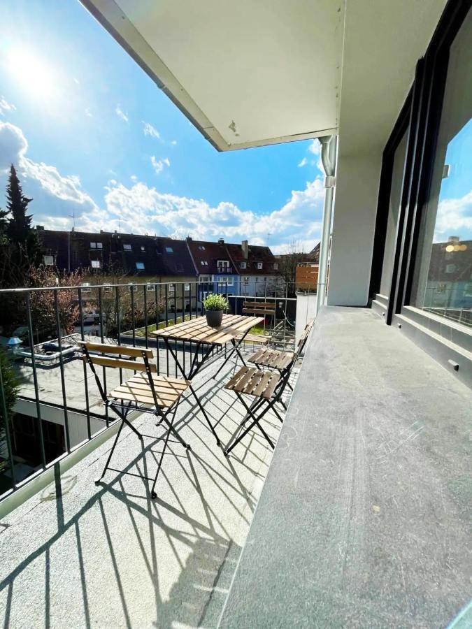 Cozy Apartment With Kitchen + Balcony New! Έσσεν Εξωτερικό φωτογραφία